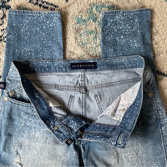 ROCK & REPUBLIC Women’s EMO Size 6 M Deconstructed Jeans with Splatterd Wash - Picture 5 of 12